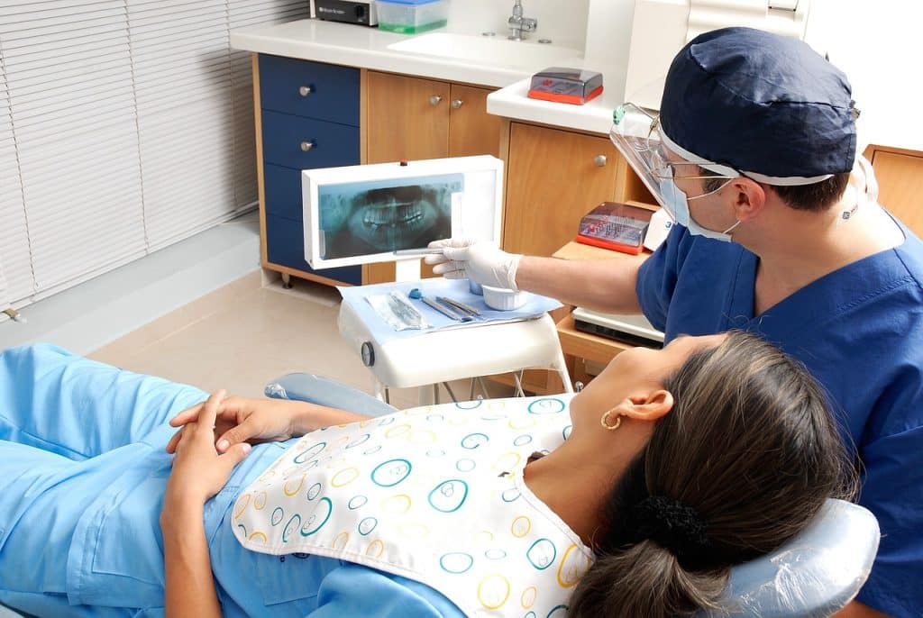 dentiste et patient