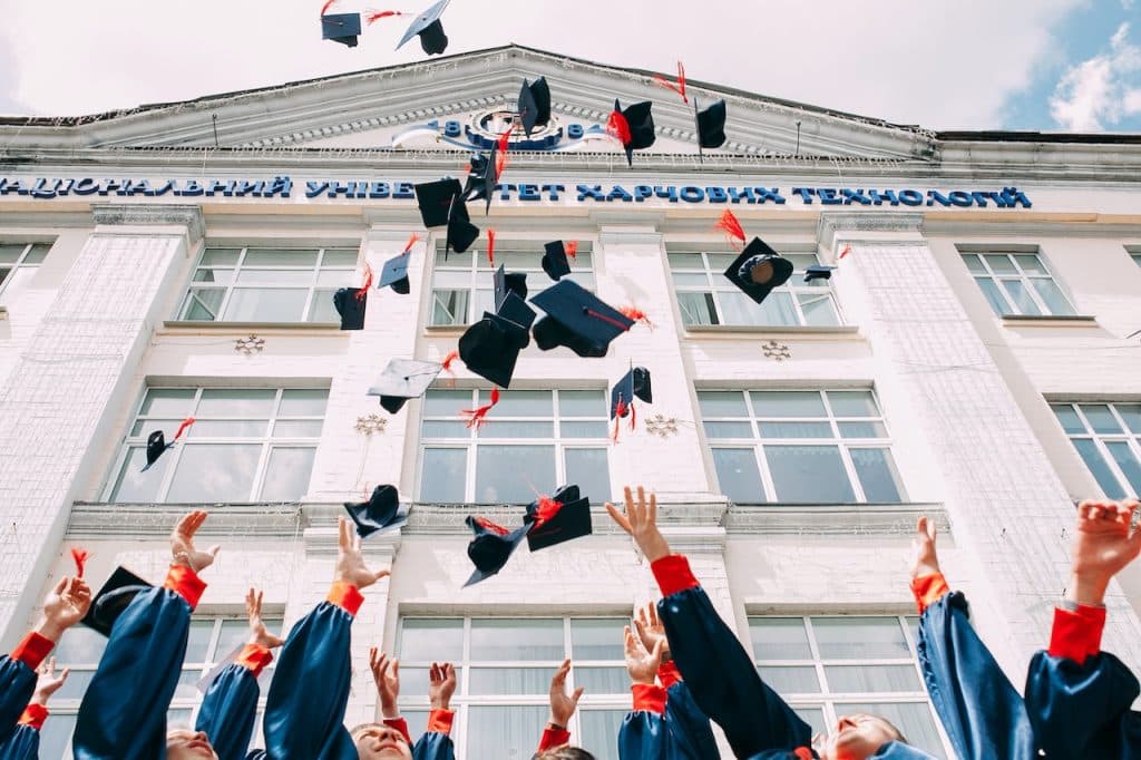 l'éducation pour aider à préparer l'avenir