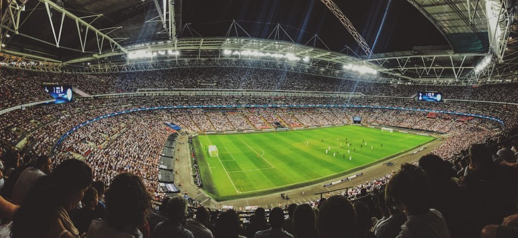 un terrain de football